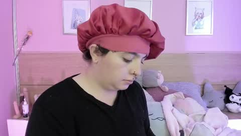 Snapshot of sachi_meow chatting on 03-10-25, 10:15 Ig online show from 03-10-25, 10:15