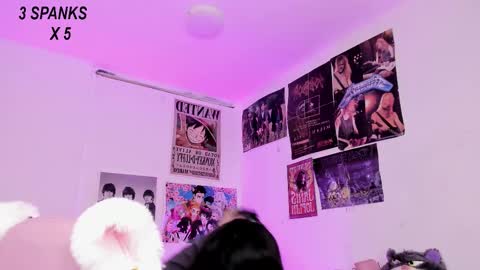 Snapshot of sachi_meow chatting on 12-02-25, 11:04 Ig online show from 12-02-25, 11:04