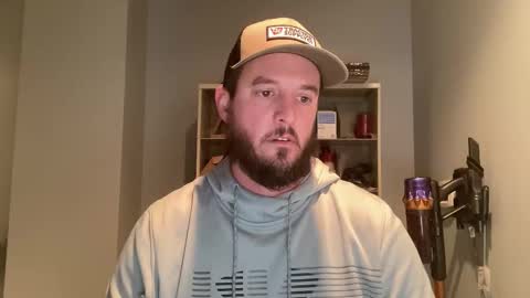 sacredroses online show from 11-26-25, 05:36