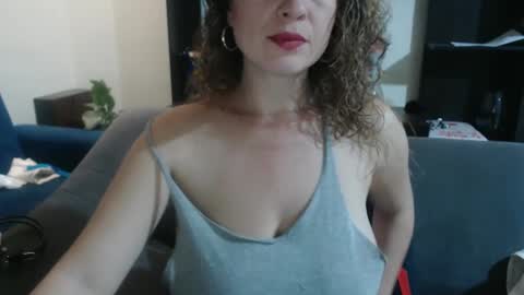 Snapshot of sacrletardiente chatting on 02-22-25, 01:57 sacrletardiente online show from 02-22-25, 01:57