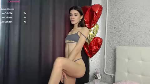 Sacura online show from 03-05-25, 10:33