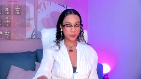 Sophie online show from 12-23-24, 03:01
