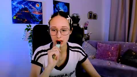 your best girl online show from 07-21-26, 08:38