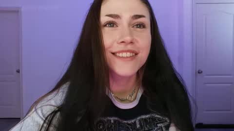 Snapshot of sadierenee96 chatting on 09-11-25, 09:26 Sadie Renee  online show from 09-11-25, 09:26