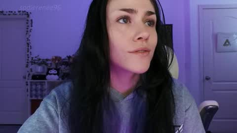 Sadie Renee  online show from 10-31-25, 12:00