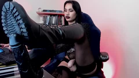 Snapshot of saeko_karin chatting on 02-25-25, 08:51 Aly independent model online show from 02-25-25, 08:51