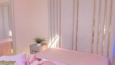 Mara online show from 02-10-26, 04:27