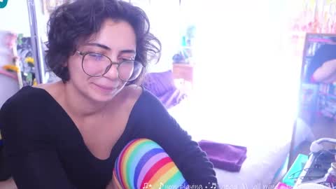 Safa online show from 09-19-25, 03:13