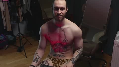 Adam online show from 01-11-25, 07:28