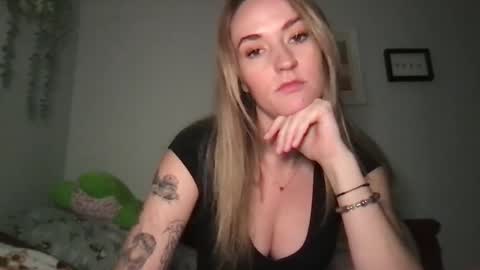 Jessica Sage online show from 12-27-24, 10:26