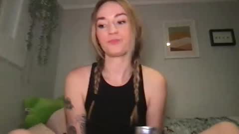 Jessica Sage online show from 12-30-24, 06:38