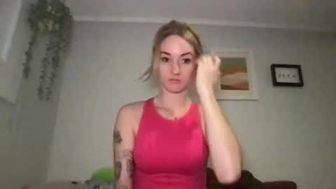 Jessica Sage online show from 01-03-25, 08:32