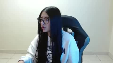Snapshot of sahaliefox_ chatting on 06-10-26, 07:02 Sahaliefox online show from 06-10-26, 07:02