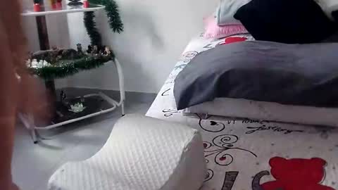 Sahana Ashika online show from 12-17-24, 05:36