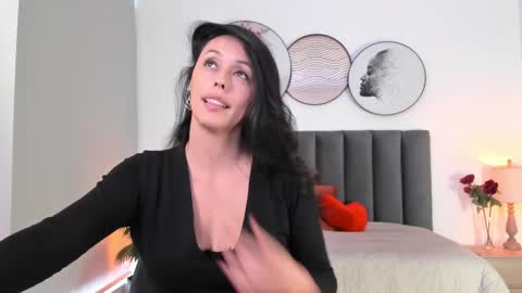 Sahara Garcia online show from 02-19-25, 07:27