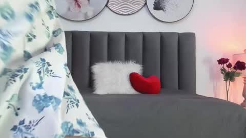 Sahara Garcia online show from 03-05-25, 04:46