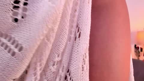 Sahara Garcia online show from 10-02-25, 07:43