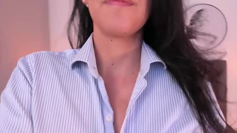 Sahara Garcia online show from 10-14-25, 06:42