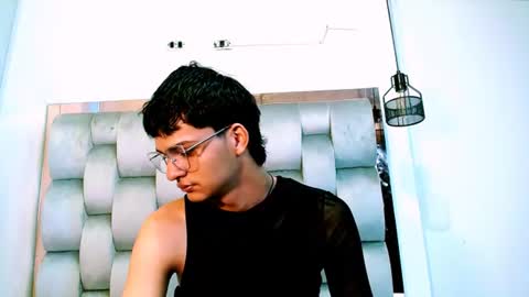 Snapshot of sahircharm chatting on 06-14-26, 01:57 sahircharm online show from 06-14-26, 01:57