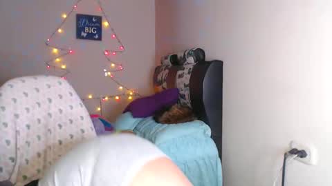 Karina online show from 12-22-24, 08:16