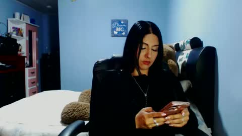 Karina online show from 04-28-26, 02:27