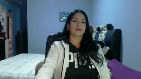 Karina online show from 06-14-26, 12:08