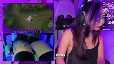 Snapshot of saiko7w7 chatting on 02-05-26, 02:05 OF 15 off - online show from 02-05-26, 02:05