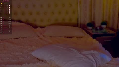 Snapshot of saillise chatting on 12-19-24, 11:14 Sofia online show from 12-19-24, 11:14