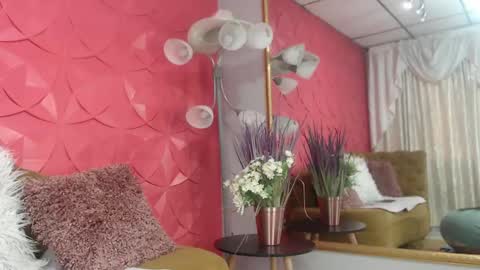 Snapshot of sailontyns chatting on 03-12-25, 07:38 Sailon online show from 03-12-25, 07:38