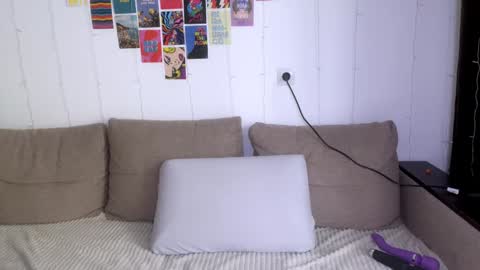 Sofia online show from 01-15-25, 10:49