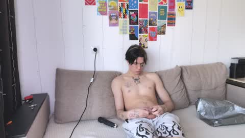 Sofia online show from 01-19-25, 09:11