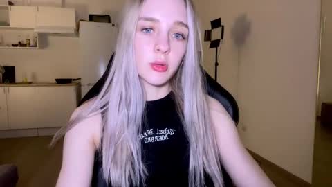 Sofia online show from 03-11-25, 07:14