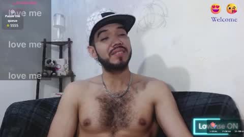 Snapshot of saint_castle chatting on 02-09-26, 04:38 Saint Castle online show from 02-09-26, 04:38