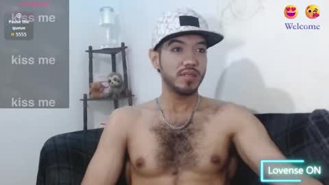 Snapshot of saint_castle chatting on 02-16-26, 10:50 Saint Castle online show from 02-16-26, 10:50