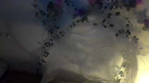 Snapshot of saintchriss chatting on 10-30-25, 05:20 saintchriss online show from 10-30-25, 05:20