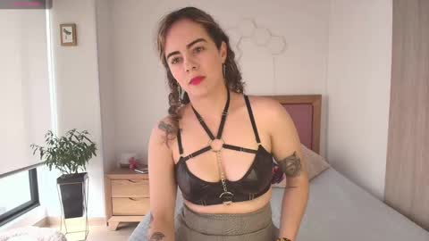 Snapshot of sairy_ chatting on 09-30-25, 06:02 sairy_ online show from 09-30-25, 06:02