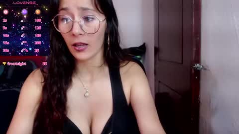 sakura_alek online show from 03-05-25, 10:54