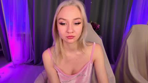 Audrey online show from 03-11-26, 07:25