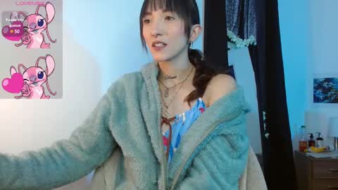 Sakura Skinny online show from 01-15-25, 03:07