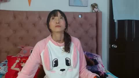 Sakura Skinny online show from 03-05-25, 03:40