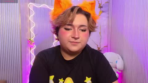  sakura  online show from 04-17-26, 12:24