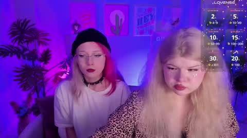 Snapshot of sakurabliss chatting on 09-23-25, 05:49 sakurabliss online show from 09-23-25, 05:49