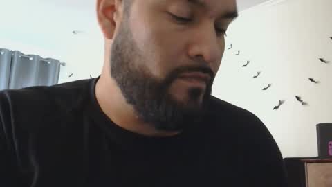 Snapshot of sal_cumplaciente chatting on 10-22-25, 05:45 sal cumplaciente online show from 10-22-25, 05:45