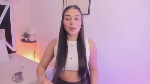 Snapshot of salem_sp chatting on 11-22-25, 11:31 Salem online show from 11-22-25, 11:31