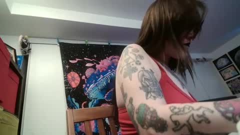 salemsslut online show from 02-20-25, 02:24