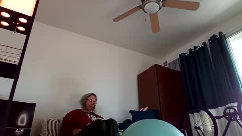 Snapshot of salis1981 chatting on 02-16-25, 11:59 salis1981 online show from 02-16-25, 11:59