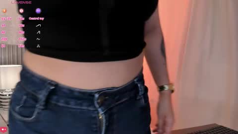 Silvia online show from 02-18-26, 12:34