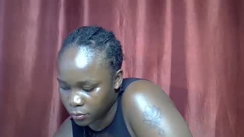 Snapshot of sally_bee1 chatting on 04-28-26, 03:22 sally_bee1 online show from 04-28-26, 03:22