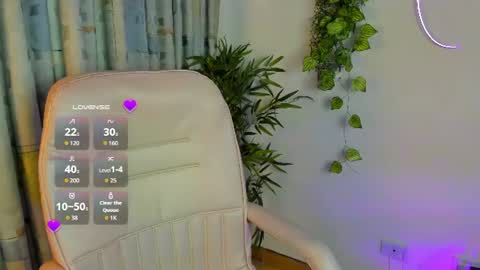 Snapshot of sally_black chatting on 07-13-26, 12:30 Sally online show from 07-13-26, 12:30