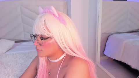  Sally White  online show from 02-04-25, 02:49